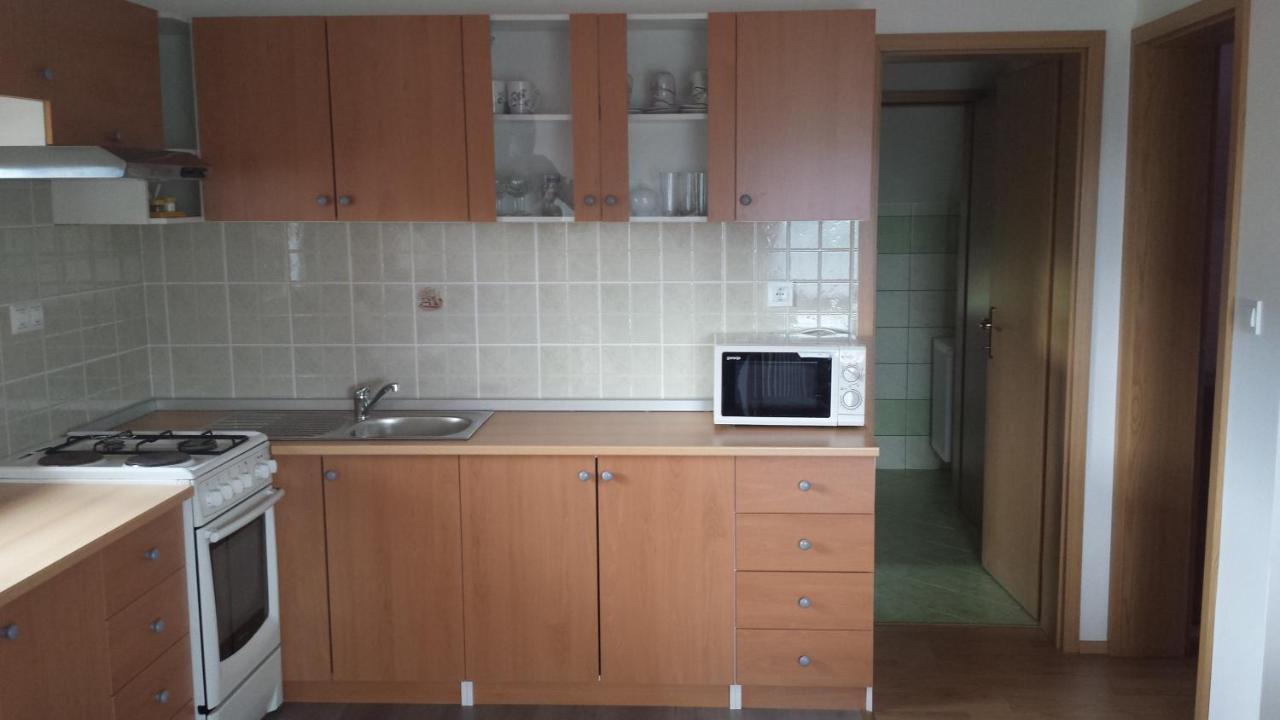 Apartment House Sumrak Bizeljsko Exterior photo