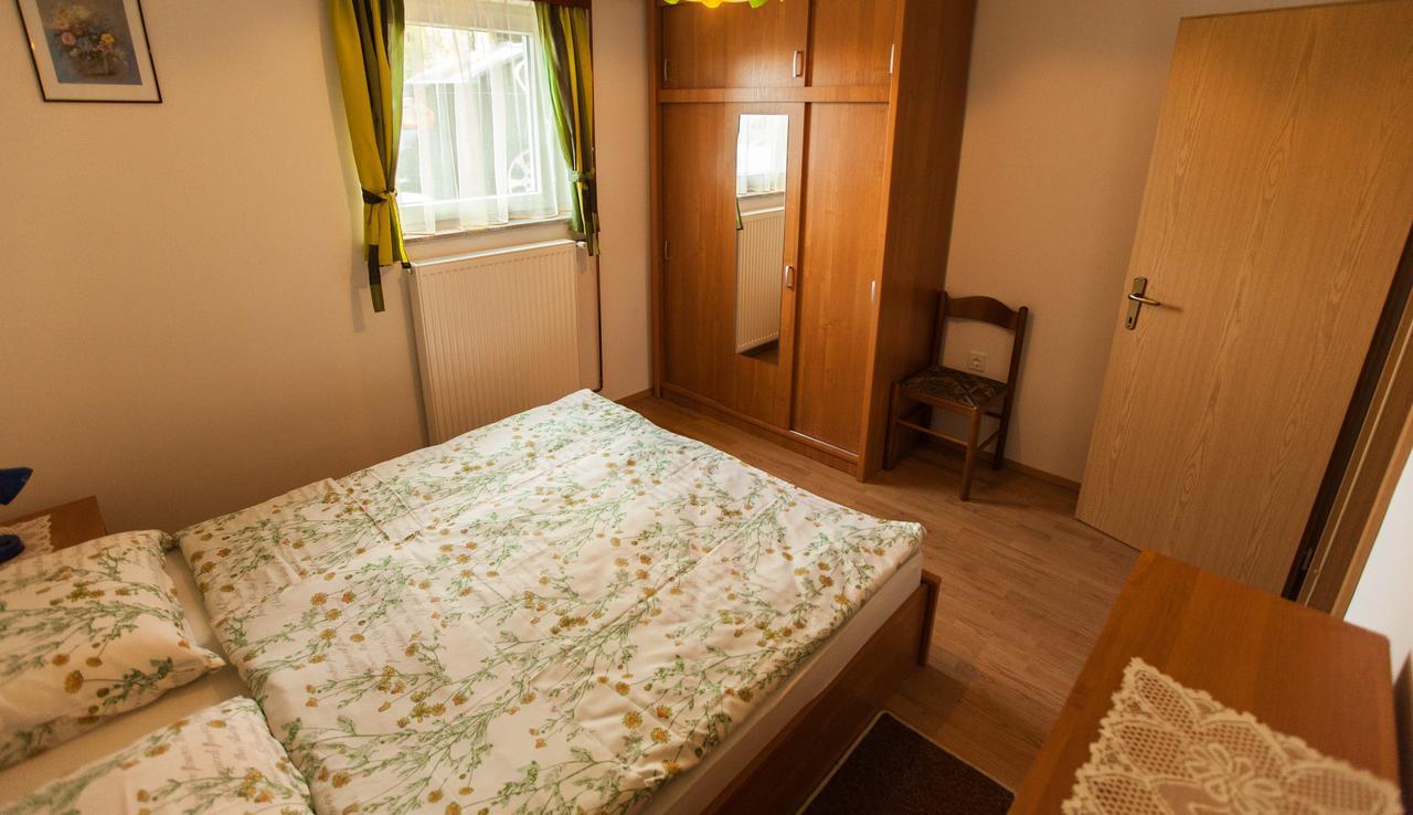 Apartment House Sumrak Bizeljsko Exterior photo